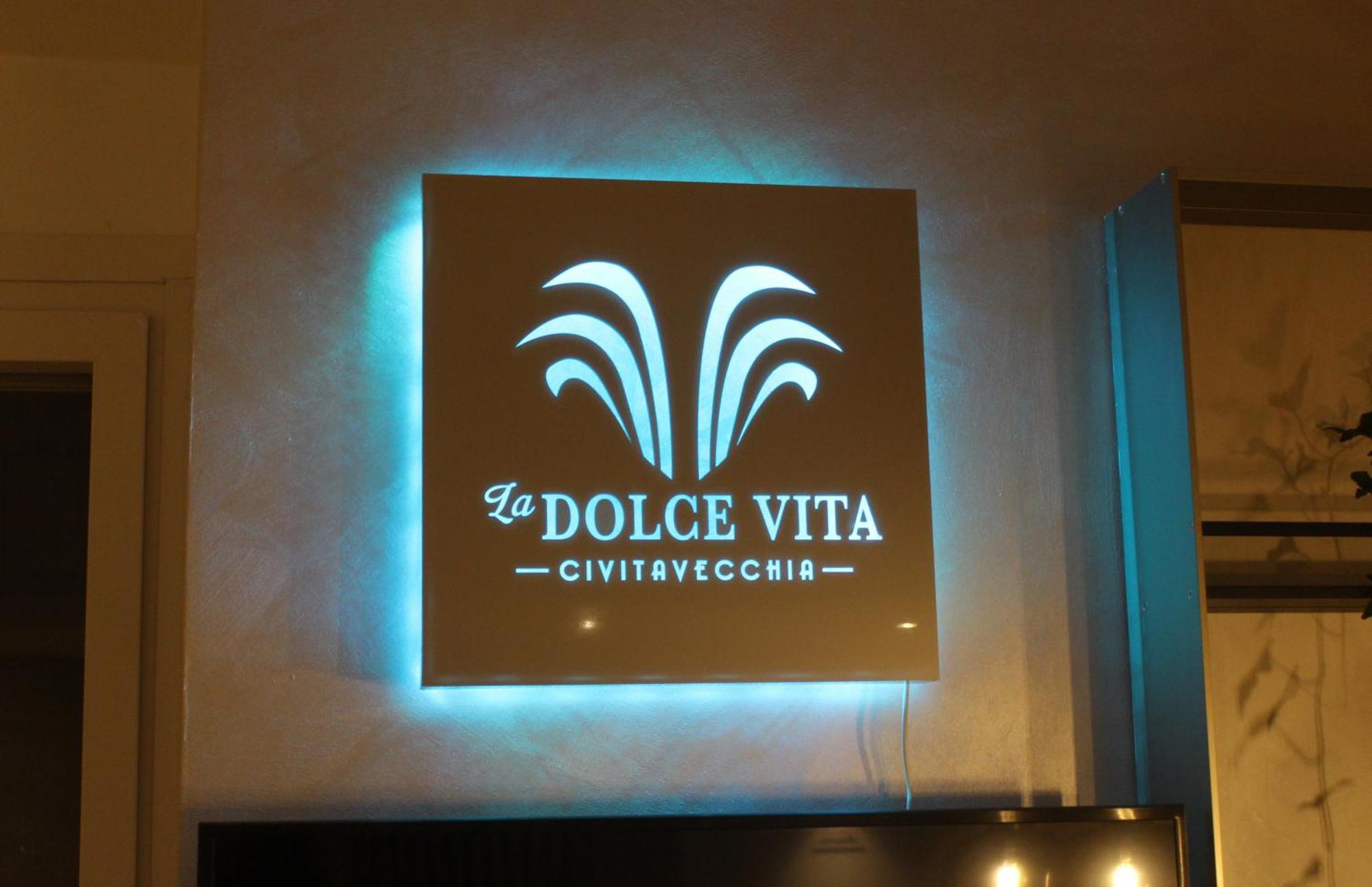La Dolce Vita Civitavecchia Εξωτερικό φωτογραφία